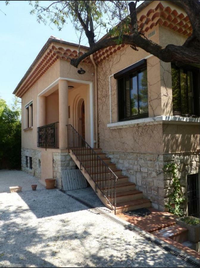 Loustalet D'Aix Apartment Aix-en-Provence Bagian luar foto