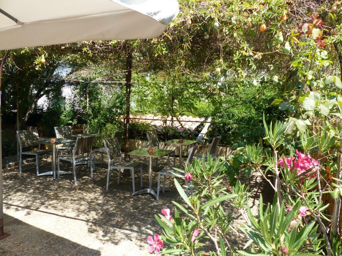 Loustalet D'Aix Apartment Aix-en-Provence Bagian luar foto